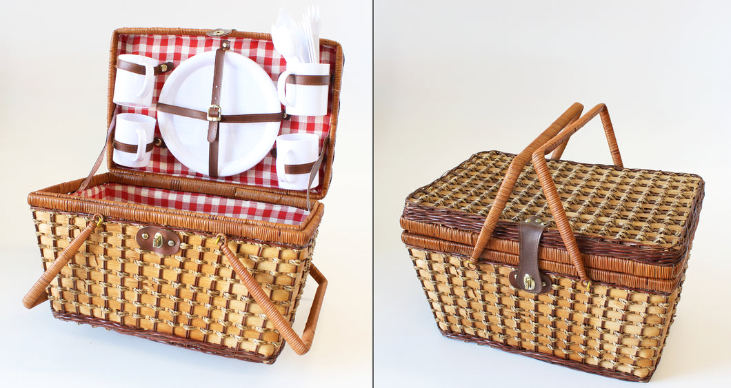 Picnic Basket with Plasticware for 4