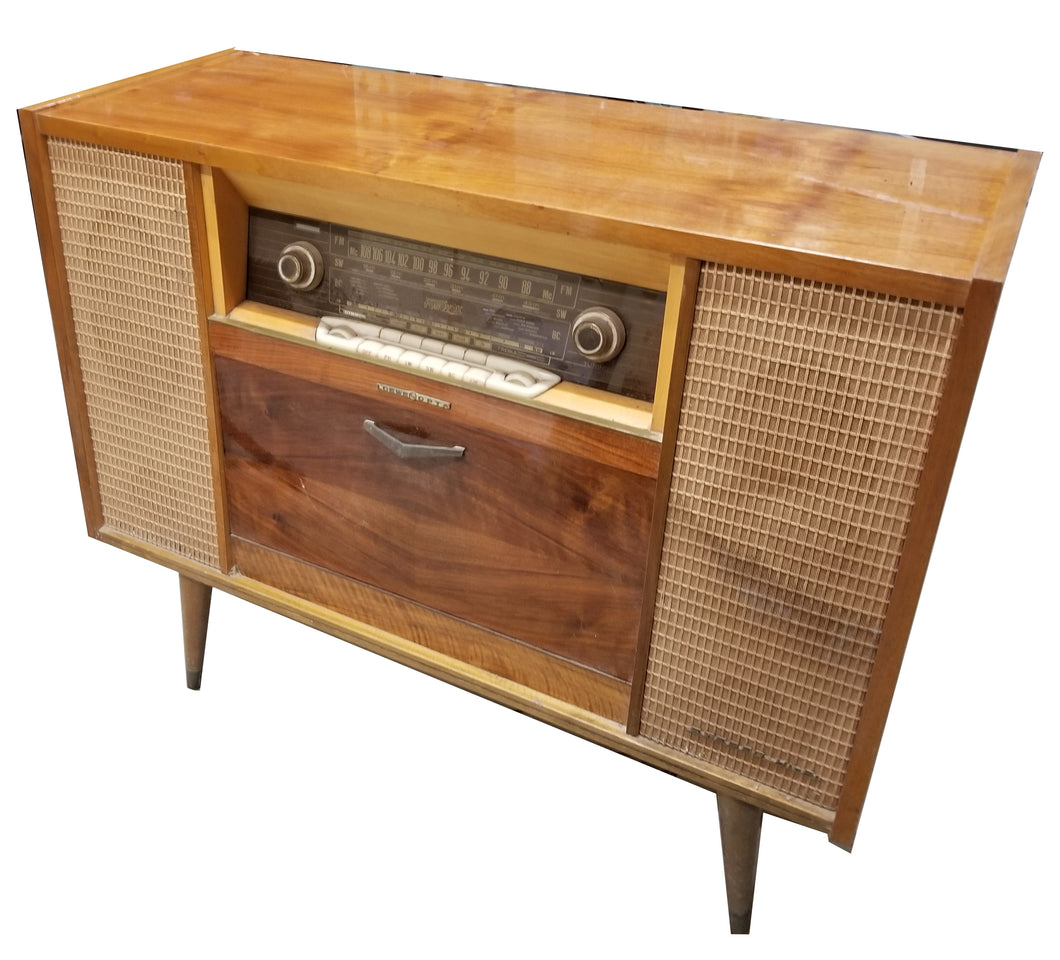 Stereo Credenza